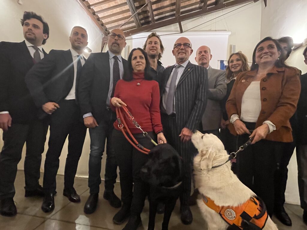 Service in favore della Scuola Nazionale Cani Guida per Ciechi di Scandicci